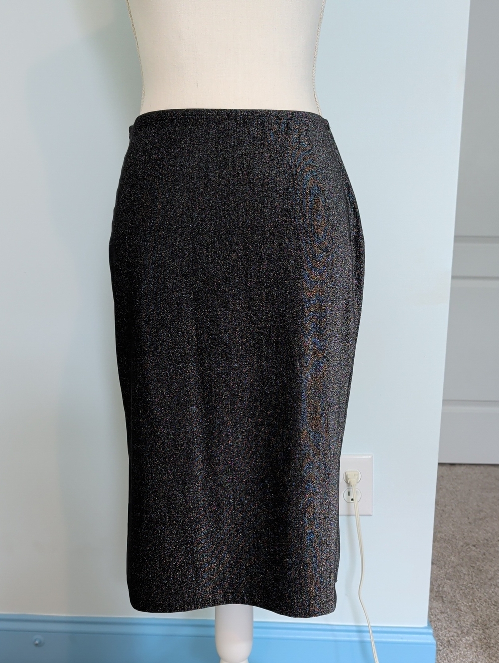 Shimmering Black Pencil Skirt - "Vol 1" Vintage Work to Evening Wear
